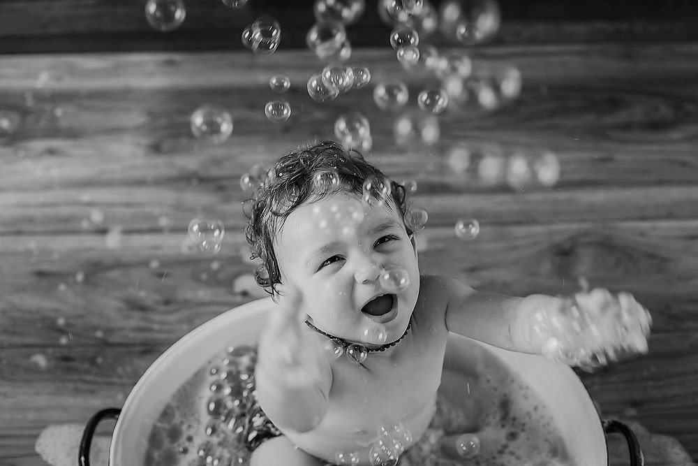 fun-bath-session-with-bubbles 32