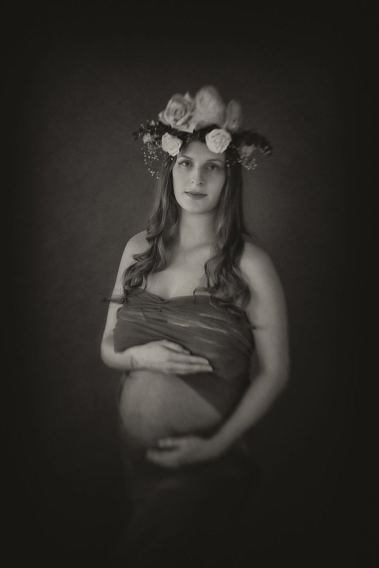 Fine art and Nude artistic pregnancy photos 19