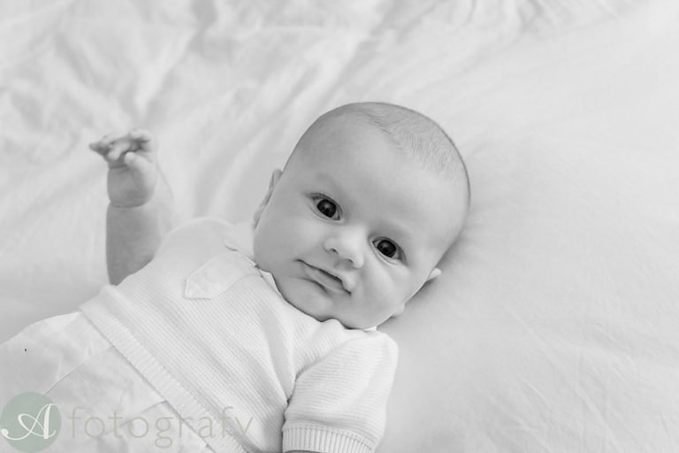 Lifestyle baby photography Guide 25