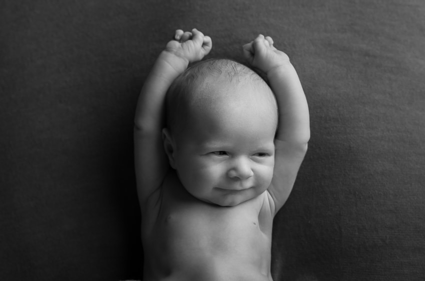 Edinburgh newborn baby photo studio-004 1