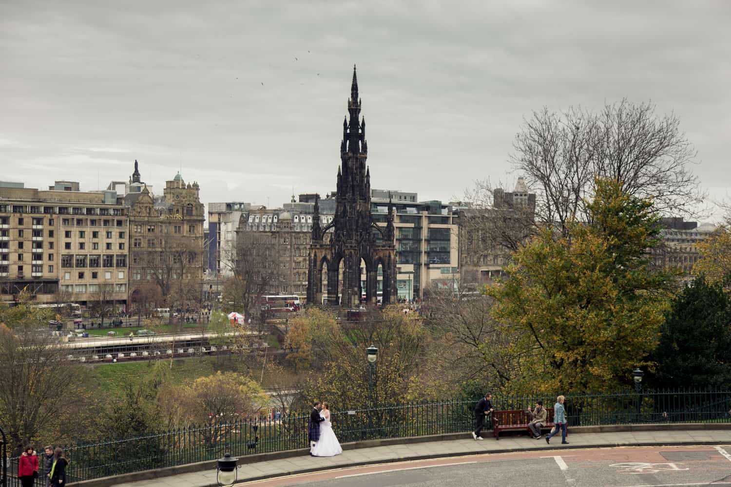 Top romantic places to propose in Edinburgh. 54