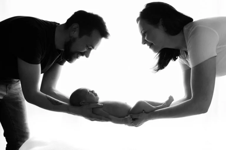 When is the best time for newborn photos 12