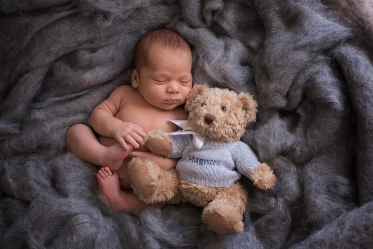 Lifestyle Newborn Photography Tips Guide 63
