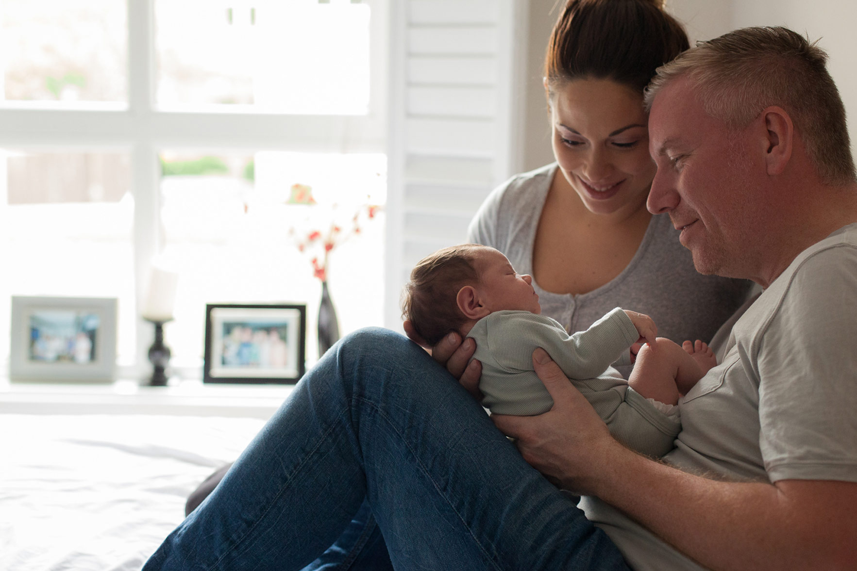 Lifestyle Newborn Photography Tips Guide 4